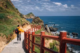 Le tourisme balnéaire figure également parmi les choix privilégiés de la majorité des Vietnamiens pour les vacances du 30 avril. (Photo d’illustration : Vietnam+)