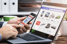Le commerce électronique vietnamien se trouve à un moment charnière, se préparant à entrer dans une nouvelle phase de croissance, plus rapide, plus durable et plus qualitative. Photo : VTVonline