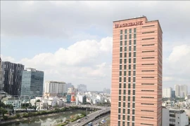 Le centre du 1er arrondissement de Hô Chi Minh-Ville abrite de nombreuses institutions financières nationales et internationales. Photo : VNA