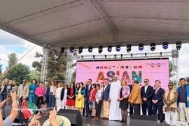 Au Festival asiatique 2026, qui s'est tenu les 13 et 14 juin au Parc Sud de Sofia. Photo : VNA