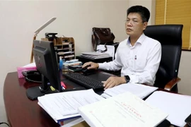 Nguyên Ngoc Hoàn, vice-secrétaire du Comité du Parti et directeur adjoint de la société à responsabilité limitée à associé unique Petrolimex Hung Yên. Photo : VNA
