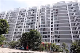 Ensemble de logements sociaux réalisé par la Société par actions d’investissement et de développement Lạc Hồng Phúc, situé dans le quartier de Mỹ Hào (province de Hưng Yên), déjà mis en service. Photo : VNA