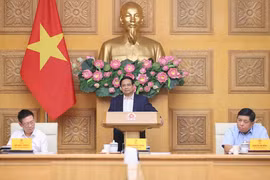 Le Premier ministre Pham Minh Chinh lors de la séance de travail avec le Conseil consultatif politique. Photo : VNA