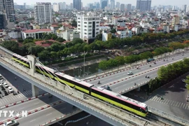 Le Comité permanent de l'AN appelle à une étude approfondie des politiques spécifiques au développement ferroviaire. Photo : VNA