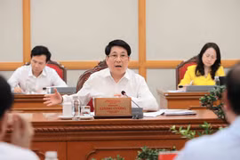 Le président de l'État et membre du Bureau politique, Luong Cuong ló de la réunion. Photo : VNA