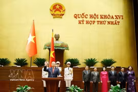 Le président de la République socialiste du Vietnam, Tô Lâm, prête serment lors de sa prise de fonctions. Photo : VNA