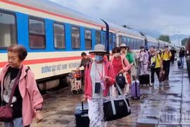 On s'attend à une forte hausse de la demande de voyages pendant les quatre jours de congé du Nouvel An. Photo : Nhandan online