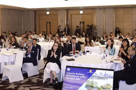 Vue de l'atelier de deux jours sur le renforcement des capacités pour l'APEC Vietnam 2027 à Hanoï, le 15 avril. Photo: baoquocte.vn