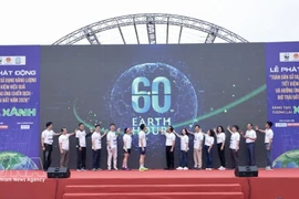 Cérémonie de lancement de la campagne « Tout le monde pratique une utilisation efficace de l’énergie en réponse à Heure de la Terre 2026 » sous le thème « Innovation verte, avenir vert », tenue à Hanoï le 21 mars 2026. (Photo : VNA)