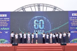 Cérémonie de lancement de la campagne « Tout le monde pratique une utilisation efficace de l’énergie en réponse à Heure de la Terre 2026 » sous le thème « Innovation verte, avenir vert », tenue à Hanoï le 21 mars 2026. (Photo : VNA)