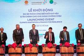 Thua Thien-Hue lance des projets pour renforcer l'adaptation et la résilience au changement climatique