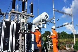 Le Premier ministre Pham Minh Chinhexige des mesures fortes pour sécuriser l'électricité. Photo / VNA