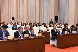 Le président de l’Assemblée nationale Trân Thanh Mân lors de la réunion. Photo : VNA