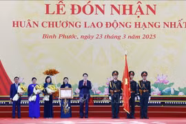 La province de Binh Phuoc célèbre le 50e anniversaire de sa libération