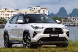 Toyota Vietnam enregistre une croissance de 23 % en 8 mois et les ventes de véhicules hybrides doublent. 
