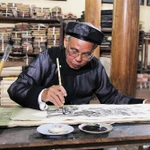 L’“Artisan Émérite” Nguyên Dang Chê. Photo: baobacninhtv.vn