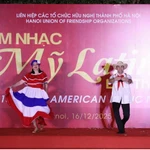 La 13e Soirée de la musique latino-américaine fait valser les têtes. Photo : kinhtedothi.vn