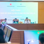 Colloque sur les nouvelles technologies de surveillance et d’alerte précoce des catastrophes organisé le 18 mars par le ministère de l’Agriculture et de l’Environnement. Photo : TT/CVN