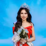 Nguyên Khuê Thu couronnée Mrs Earth Vietnam 2026. Photos: Comité organisateur