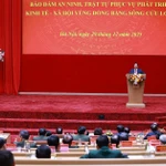 Vue d'ensemble de la conférence sur la garantie de la sécurité et de l’ordre public afin de soutenir le développement socio-économique dans le delta du Mékong. Photo: VNA