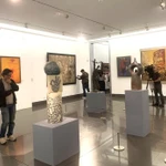 Trente œuvres sont exposées au public au Musée des beaux-arts du Vietnam. Photos: CVNN