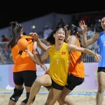 Hà Thi Hanh n'a pas besoin d'une taille imposante pour briller dans les compétitions nationales et internationales. Photo : gracieuseté de l'équipe sportive du Vietnam