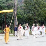Procession de la pagode Tam Chuc à la pagode Ba Sao, à Ninh Binh. Photo: VNA