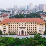 L’Université de médecine de Hanoi est l’une des nouvelles universités vietnamiennes à figurer parmi les meilleures universités d’Asie classées par le Times Higher Education (THE) en 2025. Photo: thuonghieucongluan.com.vn