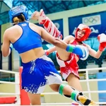 La WAKO propose huit disciplines officielles : point fighting, light contact, kick light, musical forms, full contact, low kick, K-1 et para kickboxing. Photo: KICKBOXINGRANKING