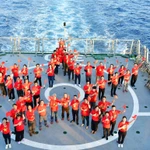 Vers Truong Sa, une traversée de foi, de solidarité et d'amour. Photo: TNO