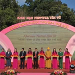 Le Festival de Yên Tu 2025 s’ouvre sur le thème «Itinéraire du patrimoine – Quintessence du monde », à Quang Ninh, le 18 décembre. Photo : VNA