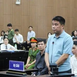 L’accusé Nguyên Van Hâu, ancien président du groupe Phuc Son devant ses juges. Photo : dantri.com.vn