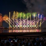 Inspirée par la beauté naturelle de Dà Nang, le DIFF 2025 double non seulement son échelle, mais intègre également des technologies de performance de pointe. Photo: DIFF 2025 