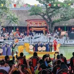 Inscrits en 2009 sur la Liste représentative du patrimoine culturel immatériel de l’humanité, les chants populaires quan ho (chants alternés) de Bac Ninh incarnent l’âme musicale du Nord. Photo : baoquocte.vn