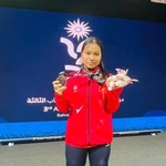 L’haltérophile Y Liên ajoute l’argent au bronze aux Jeux asiatiques de la jeunesse 2025. Photo : BHL