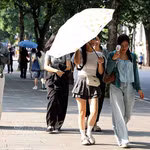 Les conditions météorologiques devraient s’aggraver mercredi 3 juin, avec des températures prévues entre 35°C et 38°C dans de nombreuses régions, et pouvant même dépasser les 39°C localement. Photo: VNA
