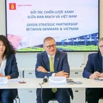 Lors d’une conférence de presse tenue en novembre 2023, l’ambassadeur Nicolai Prytz a affirmé que le Vietnam et le Danemark partagent un objectif commun : un avenir vert. Photo : Thanh nien