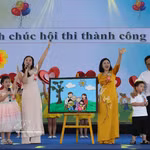 Équipes participant au concours «Famille talentueuse» lors de la fête de la famille de Bac Ninh 2026. Photo : VNA