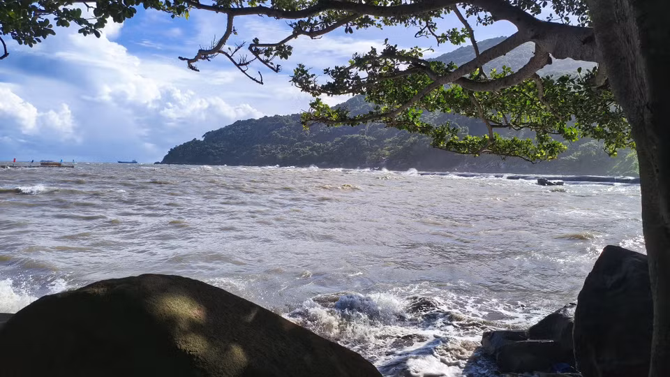 Une fois ses infrastructures achevées, l’archipel de Hon Khoai deviendra un maillon essentiel et dynamique de l'économie du delta du Mékong, s'établissant comme une nouvelle porte commerciale internationale pour le Vietnam. Photo : VNA