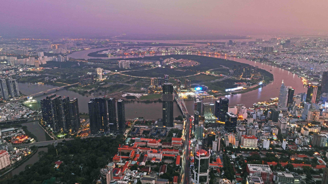 Vue d'en haut de Ho Chi Minh-Ville. Photo : Vu Sinh – VNA 05-vna-potal-thanh-pho-ho-chi-minh-trung-tam-kinh-te-van-hoa-du-lich-dau-tau-cua-ca-nuoc-7778347.jpg