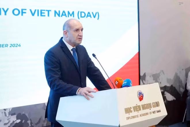Rumen Radev DAV.webp