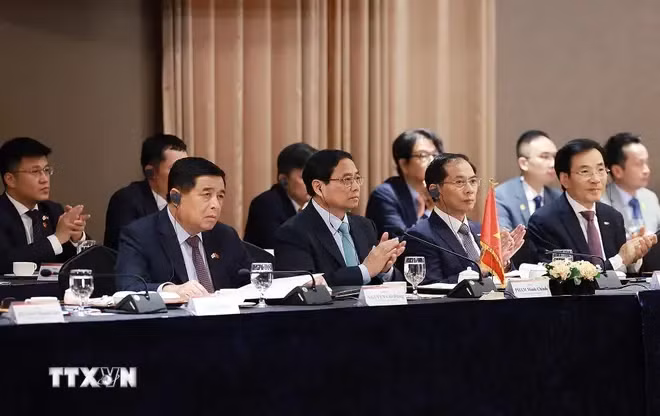 thu-tuong-pham-minh-chinh-doanh-nghiep-han-quoc-7-4169.jpg..jpg