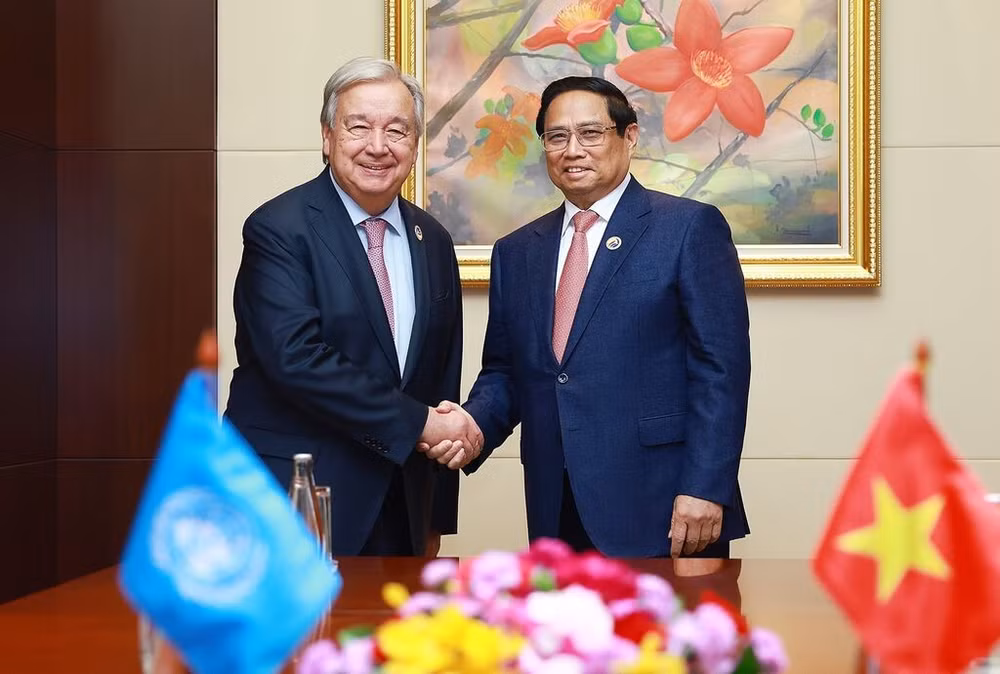 193618-vna_potal_thu_tuong_pham_minh_chinh_gap_tong_thu_ky_lien_hop_quoc_antonio_guterres_121913173_7646041.jpg