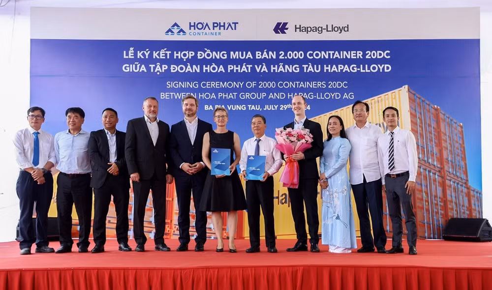 hoa phat 1.jpg