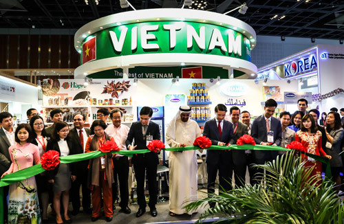 Des entreprises vietnamiennes sondent les opportunités du marché émirati ảnh 1 Des entreprises vietnamiennes sondent les opportunités du marché émirati ảnh 1