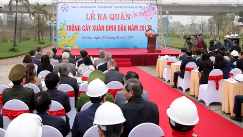 Hanoi lance la Fête de la plantation d'arbres 2017 ảnh 1