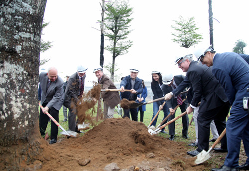 Hanoi lance la Fête de la plantation d'arbres 2017 ảnh 2