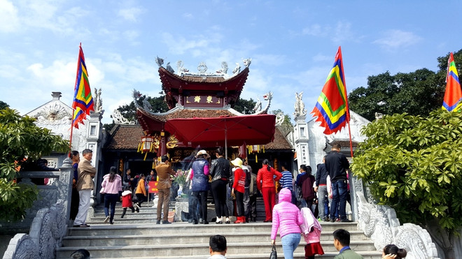 Quang Ninh accueille plus de 800.000 touristes pour le Têt du Coq 2017 ảnh 1