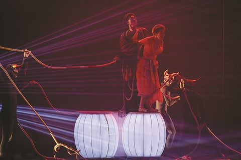 Kim Vân Kiêu fait un tabac sur la scène du ballet ảnh 2 Kim Vân Kiêu fait un tabac sur la scène du ballet ảnh 2
