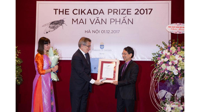 Le poète Mai Van Phân étend le rayonnement de la poésie vietnamienne ảnh 1